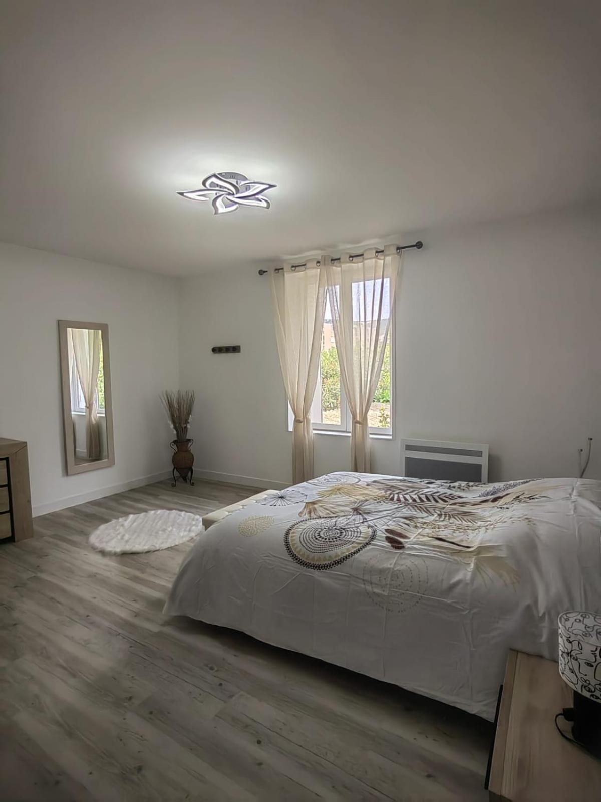Bel Appartement Bord Du Rhone Валанс Екстер'єр фото
